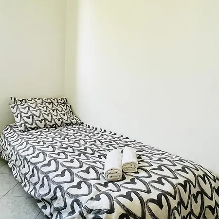 Very Big With 2 Balcony In Navigli District * ミラノ